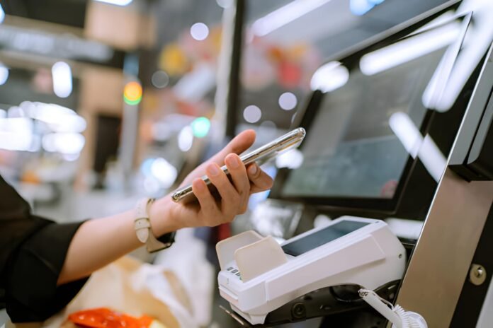 cashier less store AI-powered autonomous retail store with automated checkout technology